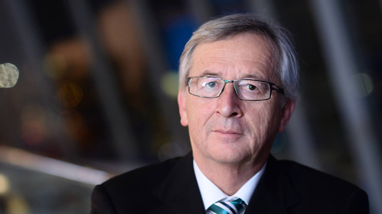 Ο Γιούνκερ εκφράζει λύπη για την αντίδραση Ερντογάν στη σάτιρα