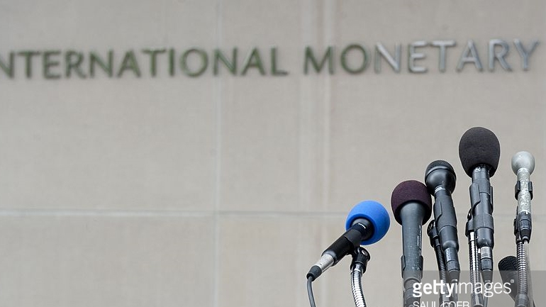 ΔΝΤ: Χώρα πολιτικού ρίσκου η Ελλάδα