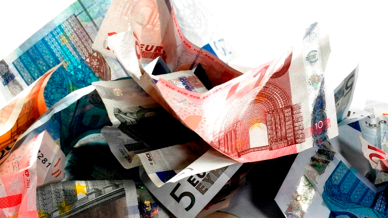 Ζευγάρι εισέπραττε από το 1991(!) παράνομα επιδόματα ύψους 417.000 ευρώ