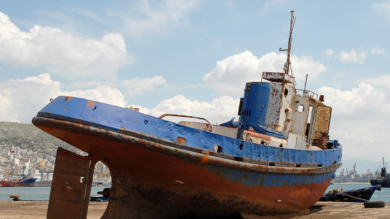 Σαλαμίνα: 22χρονος υπέστη εγκαύματα κατά τη διάρκεια εργασιών σε ρυμουλκό πλοίο