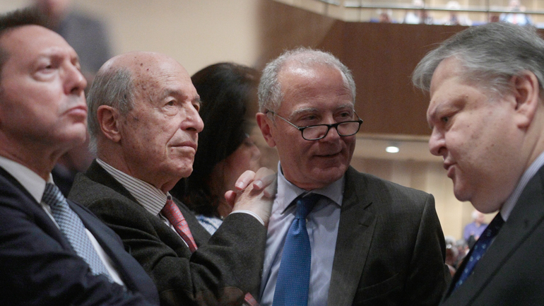 Ο φαύλος κύκλος του χρέους Ο φαύλος κύκλος του χρέους