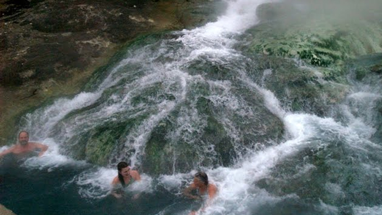 Νόμιμη η μεταβίβαση των ιαματικών πηγών Υπάτης-Θερμοπυλών στο ΤΑΙΠΕΔ