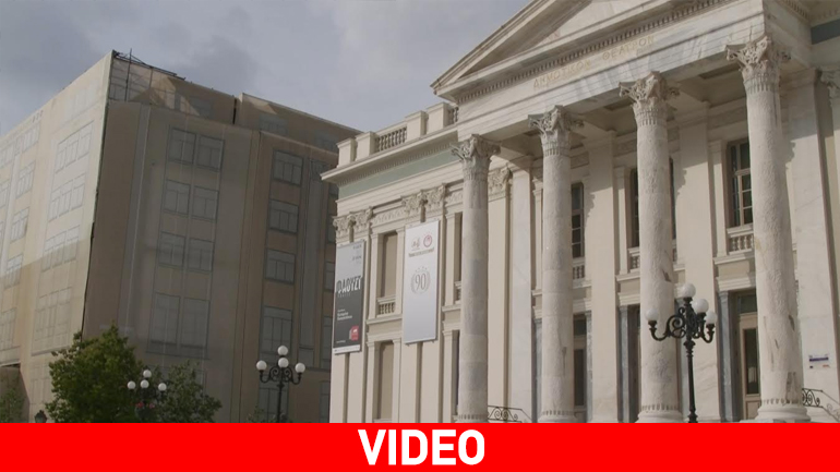 Το OTE HISTORY περιηγείται στον Πειραιά