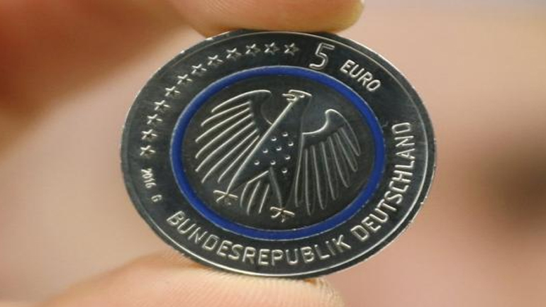 Νέο νόμισμα «κόβει» η Γερμανία Νέο νόμισμα «κόβει» η Γερμανία