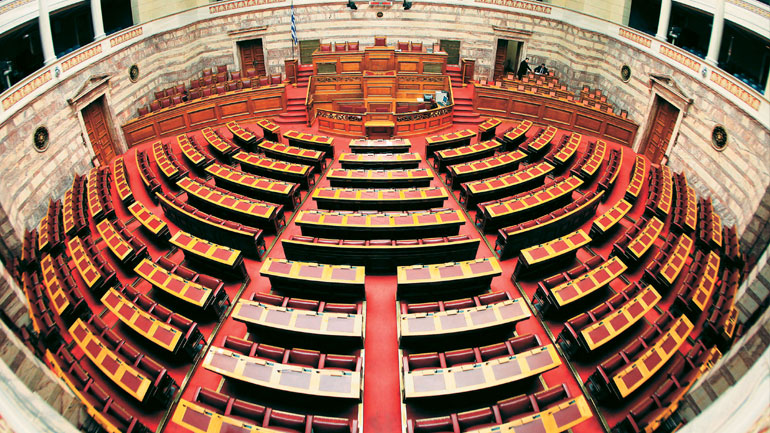 Βουλή: Αντιπαράθεση για το συνεταιριστικό νομοσχέδιο