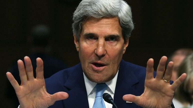 Ο Κέρι καταδίκασε τις υπερπτήσεις των ρωσικών μαχητικών στη Βαλτική