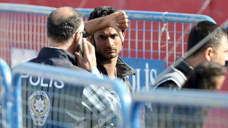 Ανθρωπιστικές οργανώσεις καλούν για παύση των απελάσεων στην Τουρκία