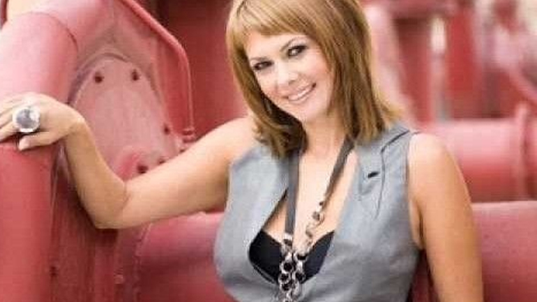 Ποια Ελληνίδα τραγουδίστρια καταπιάνεται με τις επιχειρήσεις;