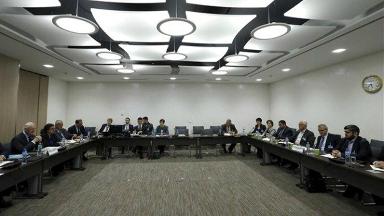 Συρία: Η αντιπολίτευση απειλεί με αποχώρηση από τις διαπραγματεύσεις