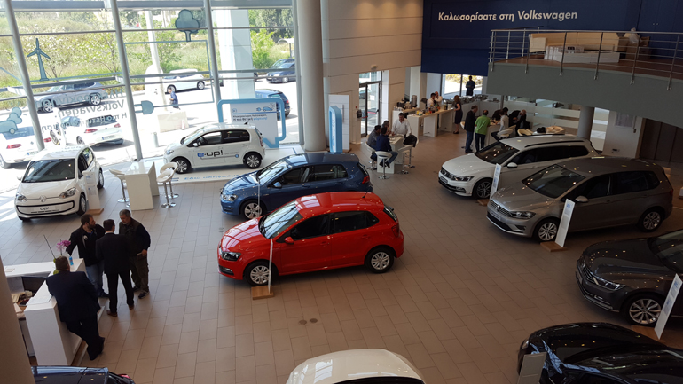 Η συγκεκριμένη αντιπροσωπεία VW είναι η μεγαλύτερη της Ελλάδος και βρίσκεται στο Μαρούσι...