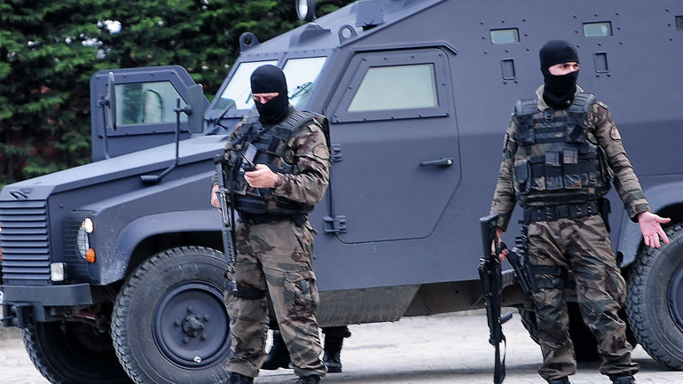 Δεκάδες συλλήψεις υποστηρικτών της αντιπολίτευσης στην Τουρκία