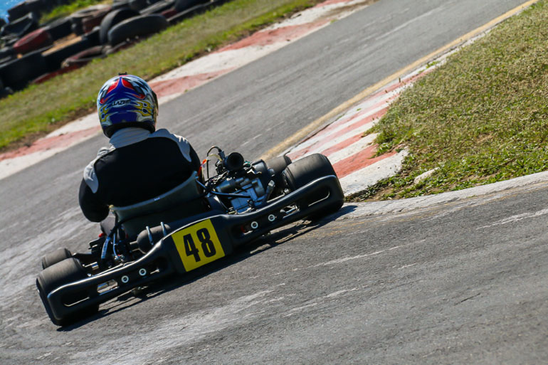 Οι σωστές αγωνιστικές γραμμές σε βοηθούν να κερδίζεις χρόνο....