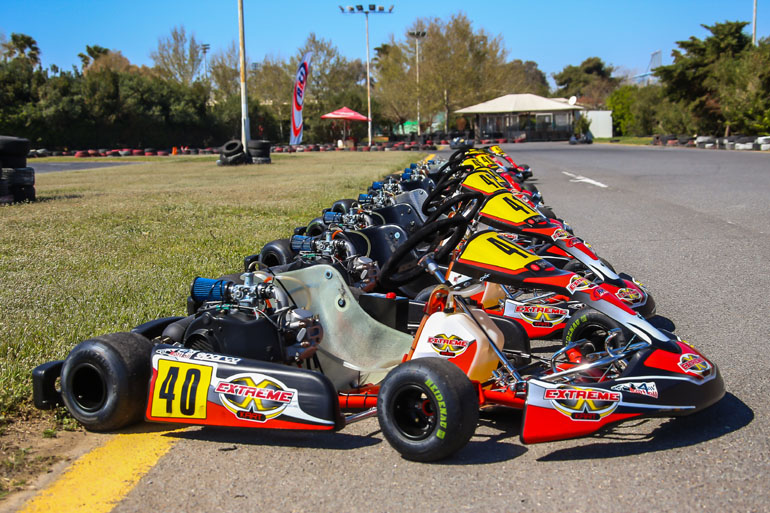 Η Fortune Motorsport έφερε αρκετά καρτ για να μπορεί να ανταπεξέλθει στην ζήτηση...