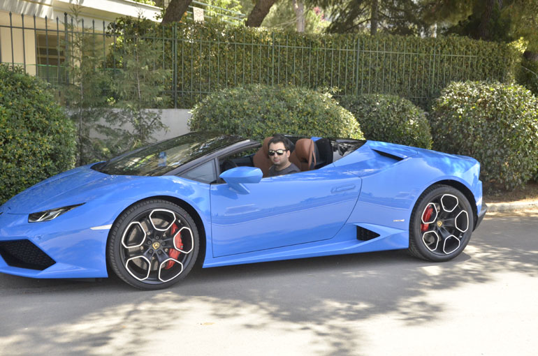 Αυτή η Lamborghini θα μας τρελάνει...