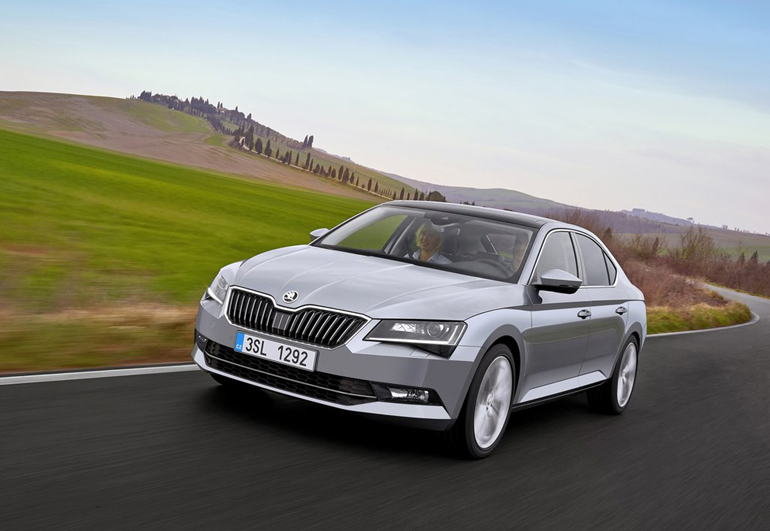 Σε λίγες ημέρες θα ανακοινωθεί επίσημα ποιος επιχειρηματίας αναλαμβάνει την εισαγωγή των αυτοκινήτων Skoda... Το χρονικό αυτό διάστημα ίσως μάθουμε και για άλλον επιχειρηματία που αναλαμβάνει την εισαγωγή και άλλων αυτοκινήτων από αυτά που ήδη διαθέτει στον όμιλό του!