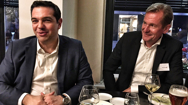 Ξινή βγήκε η μπίρα με τον εκδότη της «Bild»