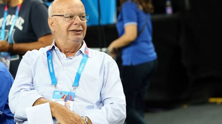 Μπάσκετ: H ΕΟΚ τάσσεται υπέρ της FIBA και αποβάλλει την ΑΕΚ