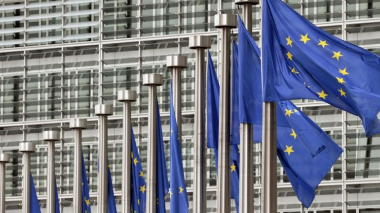 Ευρωπαϊκό Ελεγκτικό Συνέδριο κατά Κομισιόν: Δεν εφαρμόζονται οι κανόνες για έλλειμμα-χρέος