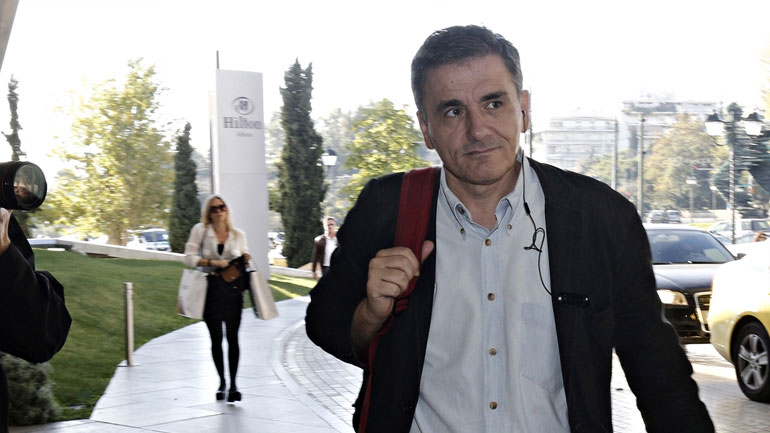 Αξιωματούχος Ε.Ε.: Οι αντεγκλήσεις Ελλάδας-θεσμών τινάζουν στον αέρα τη διαπραγμάτευση Αξιωματούχος Ε.Ε.: Οι αντεγκλήσεις Ελλάδας-θεσμών τινάζουν στον αέρα τη διαπραγμάτευση