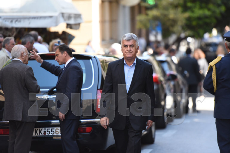 Ο Φίλιππος Πετσάλνικος