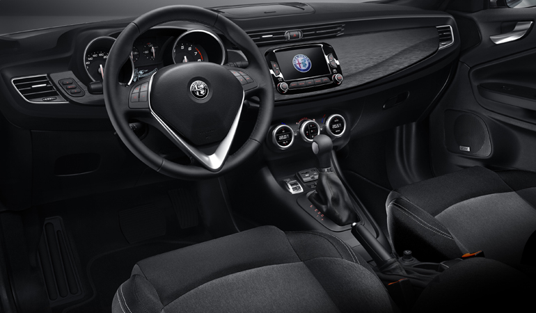 Λίγες αλλά εκλεκτές αλλαγές που τονίζουν ακόμα περισσότερο την εικόνα