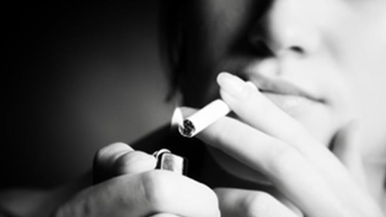 Η διακοπή μιας μόνο κακής συνήθειας μπορεί να αναζωογονήσει τη σεξουαλική ζωή