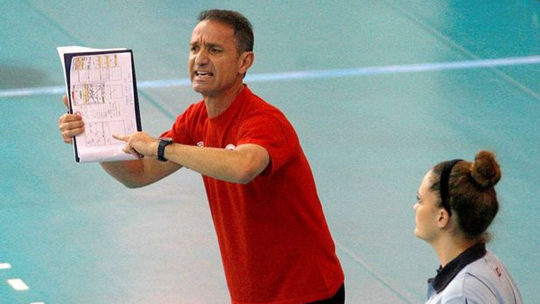 Ανέλαβε το Μαρκόπουλο ο Νικολάκης