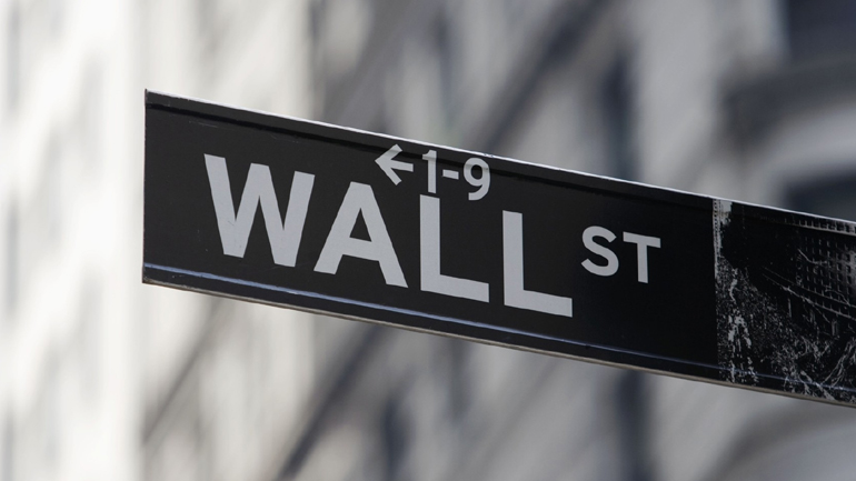 Οριακές διακυμάνσεις στη Wall Street