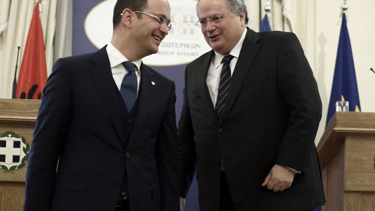 Οι διμερείς σχέσεις στη συνάντηση Κοτζιά με τον υπουργό Εξωτερικών της Αλβανίας