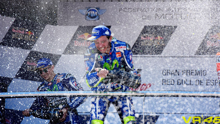 MotoGP: Σαρωτικός… Rossi στην Χερέθ