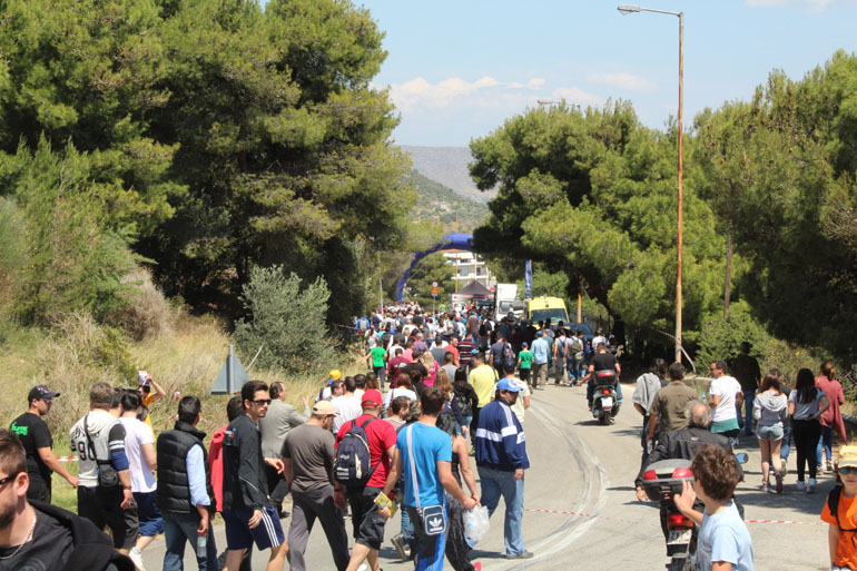Είχε... λαό η ανάβαση Διονύσου
