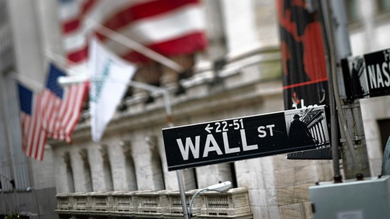 Επιφυλακτικότητα στη Wall Street ενόψει της συνεδρίασης της Fed