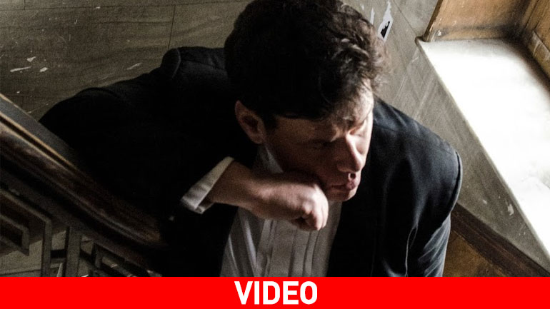 «Κράτα καρδιά μου» το νέο τραγούδι του Γιώργου Αναλυτή