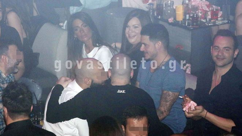 Stan: Στα μπουζούκια με την κούκλα σύντροφό του