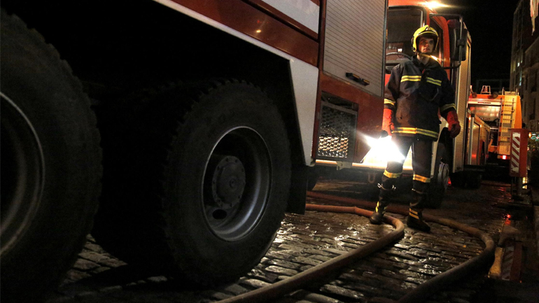 Τραγωδία στον Βόλο – Νεκρός οδηγός φορτηγού που έπεσε σε χαντάκι