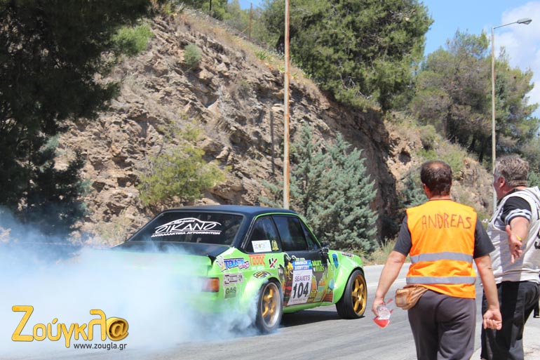 Τέτοιο θέαμα δεν το χάνεις...