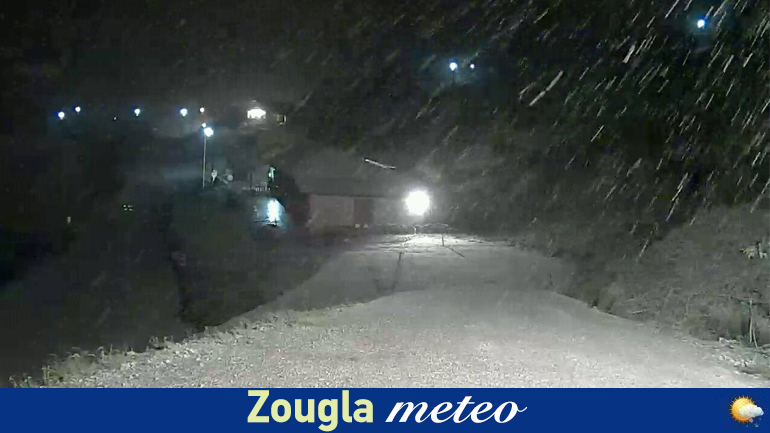 Ο καιρός τρελάθηκε: Χιόνι στα ορεινά της Β. Ελλάδας