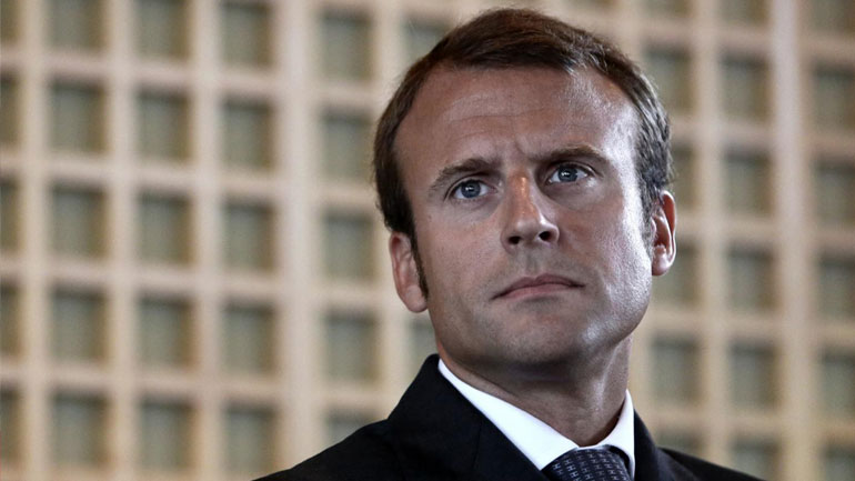Για κίδυνο διάλυσης της Ε.Ε. προειδοποιεί ο Μακρόν