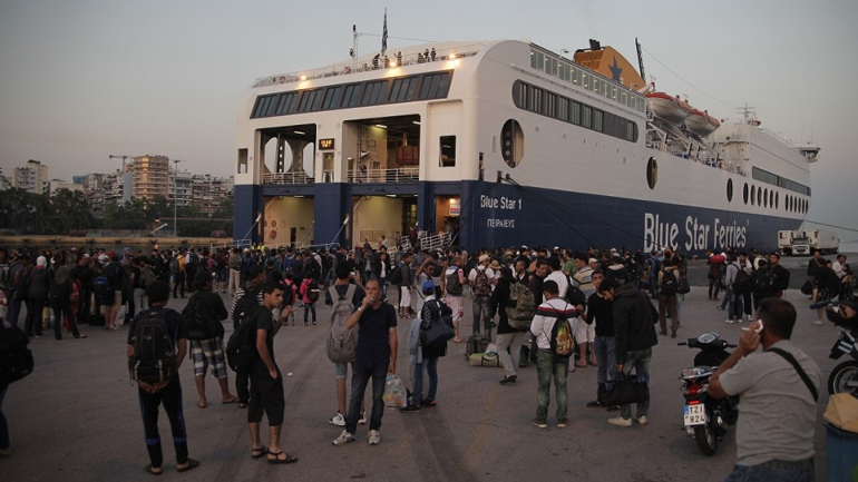 Αυξημένη η κίνηση στα λιμάνια του Πειραιά και της Ραφήνας