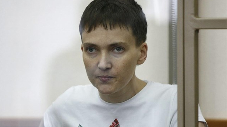 Οι Ρώσοι άφησαν την αδελφή της Σαβτσένκο να εισέλθει στην Ουκρανία