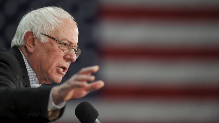 ΗΠΑ: Ο Σάντερς θα απολύσει εκατοντάδες από το προσωπικό της καμπάνιας του