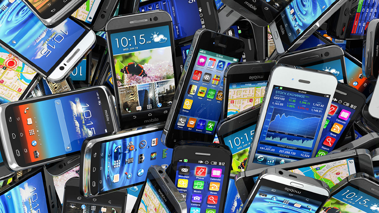 Συρρικνώθηκε η αγορά smartphones Συρρικνώθηκε η αγορά smartphones