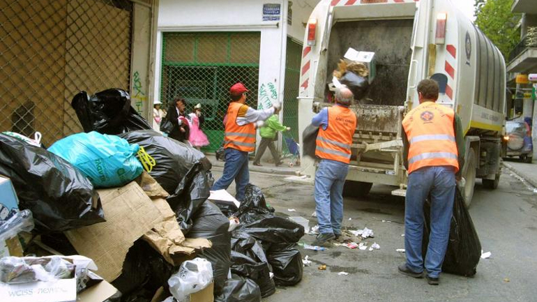 Με προβλήματα η αποκομιδή των απορριμμάτων στην Αθήνα