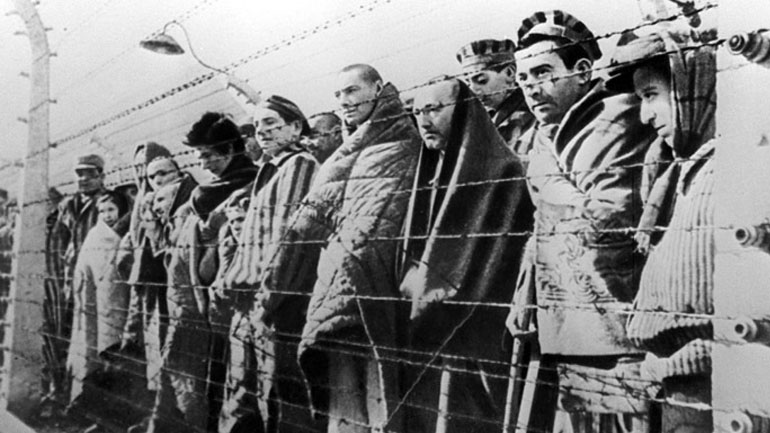 Γερμανία: Συνεχίζεται η δίκη πρώην φύλακα των ναζί στο Άουσβιτς