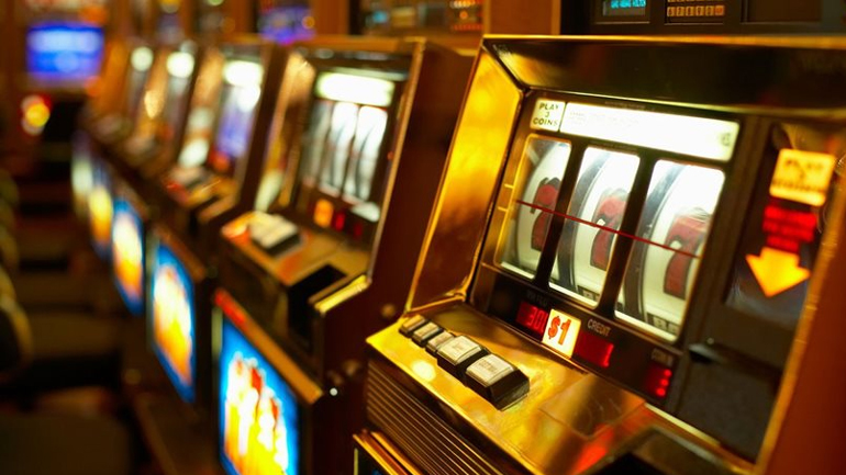 Συλλήψεις για «φρουτάκια» στο Ρέθυμνο