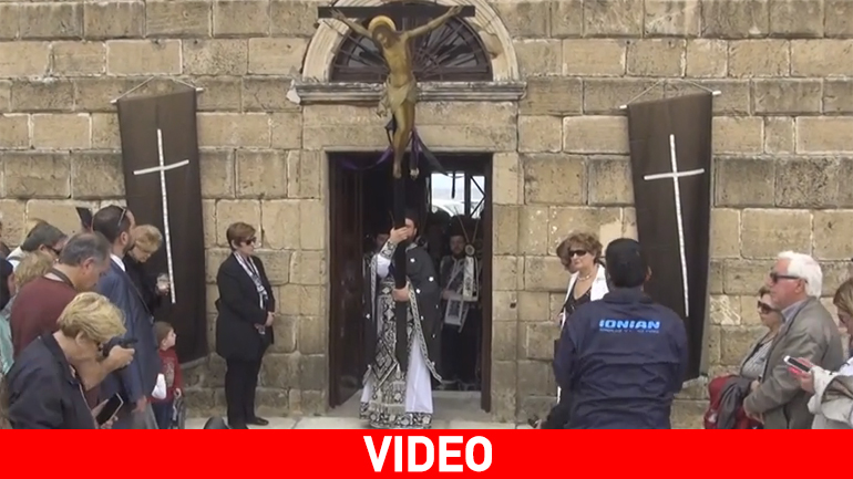 Η Λιτάνευση του Εσταυρωμένου στη Ζάκυνθο