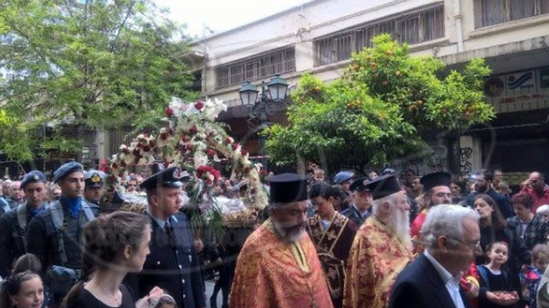 Ξάνθη: Απόντες οι βουλευτές του ΣΥΡΙΖΑ από την περιφορά των Επιταφίων Ξάνθη: Απόντες οι βουλευτές του ΣΥΡΙΖΑ από την περιφορά των Επιταφίων