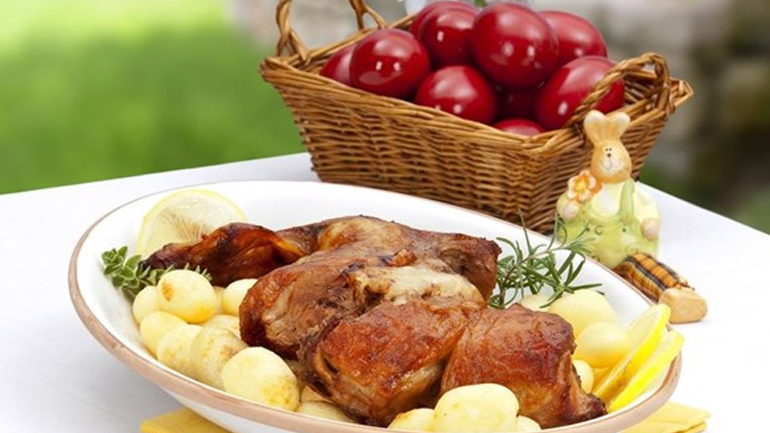 Διατροφικές συμβουλές: Φάτε το Πάσχα χωρίς να πάρετε κιλά!