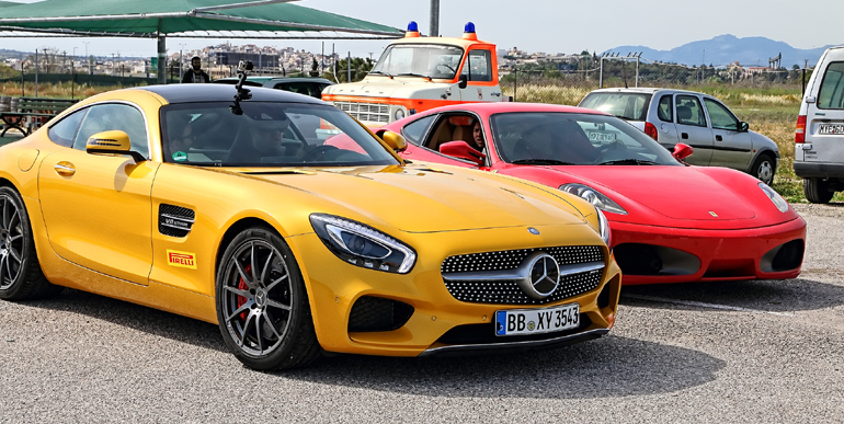 Mercedes AMG GT S & Ferrari 430. Τα λόγια είναι περιττά... 