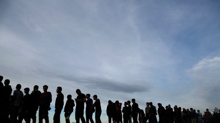 Στους 54.142 ανέρχονται οι πρόσφυγες στην ελληνική επικράτεια